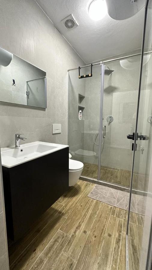 Apartament Host Elios Tirana Zewnętrze zdjęcie