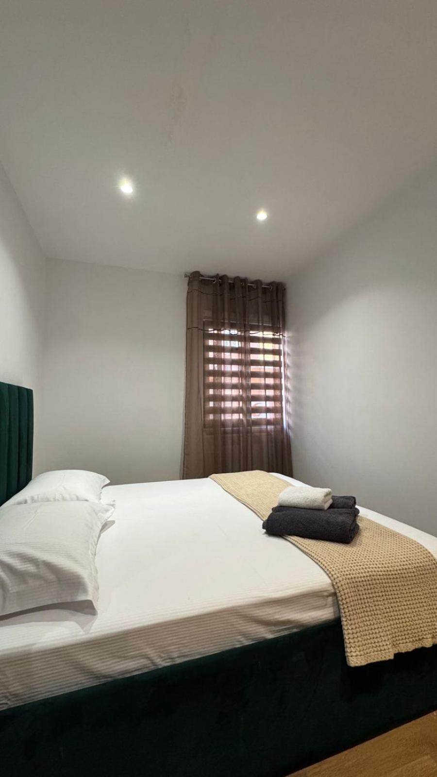 Apartament Host Elios Tirana Zewnętrze zdjęcie